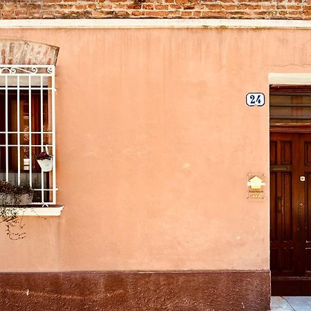 Principe Ranocchio - Casa Nel Centro Storico Lejlighed Ferrara Eksteriør billede