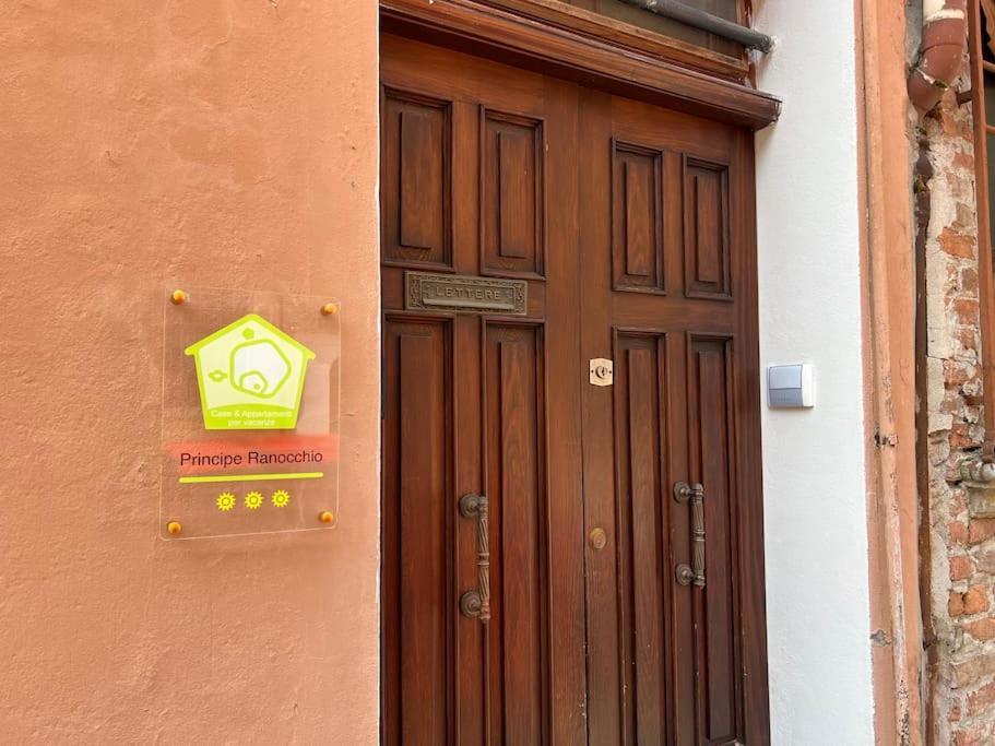 Principe Ranocchio - Casa Nel Centro Storico Lejlighed Ferrara Eksteriør billede